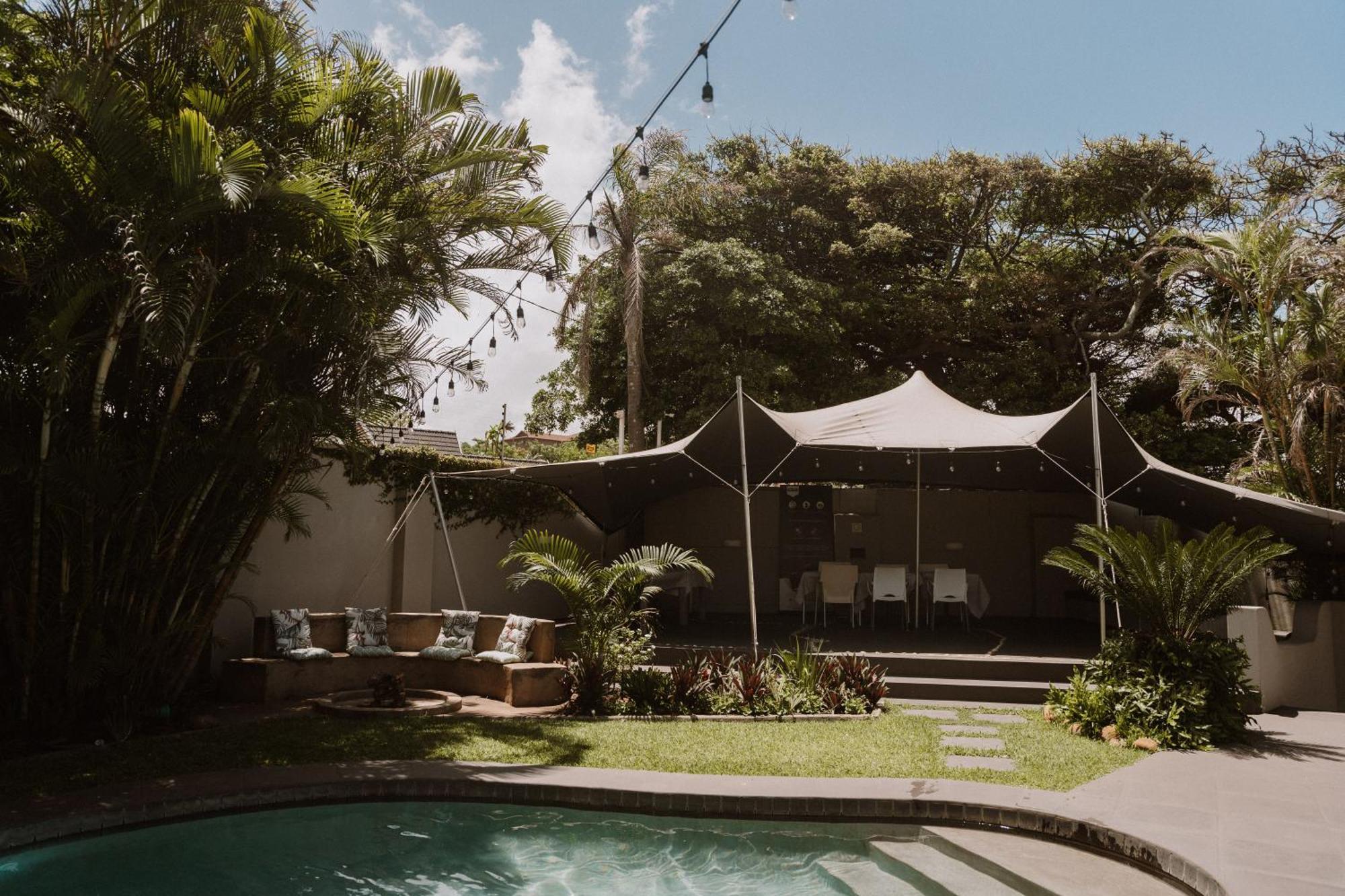 Caza Beach Guesthouse Durban Exterior foto
